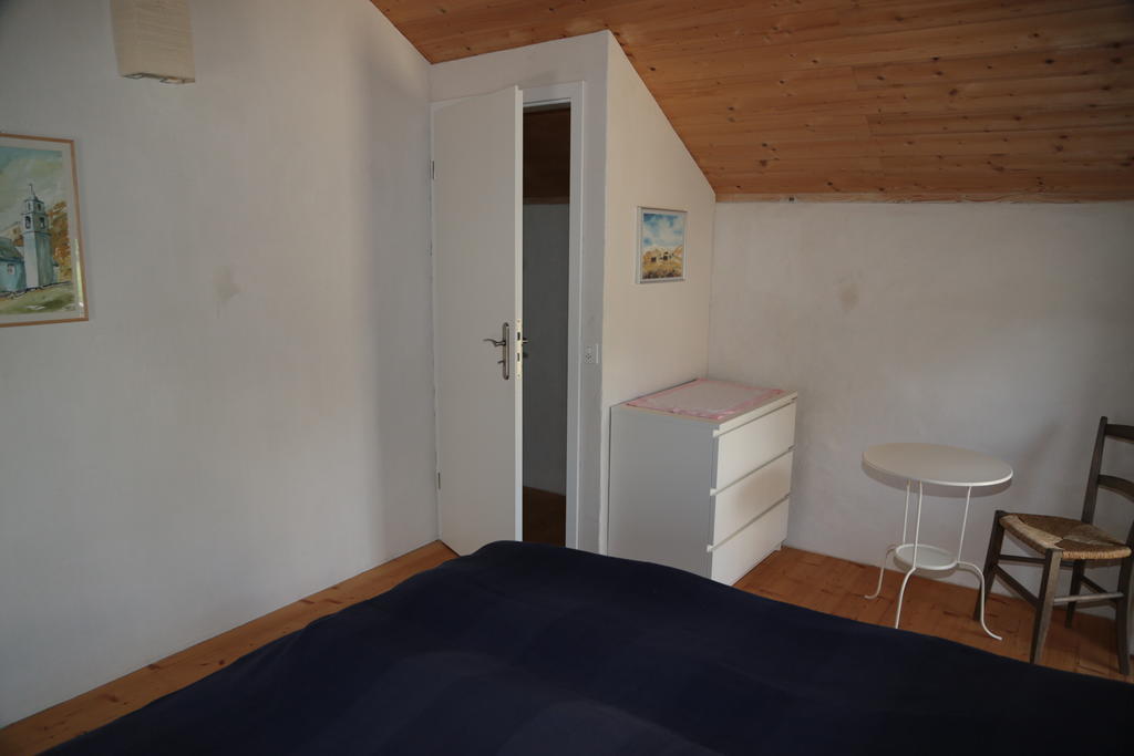 Casa Flora Διαμέρισμα Verdabbio Δωμάτιο φωτογραφία