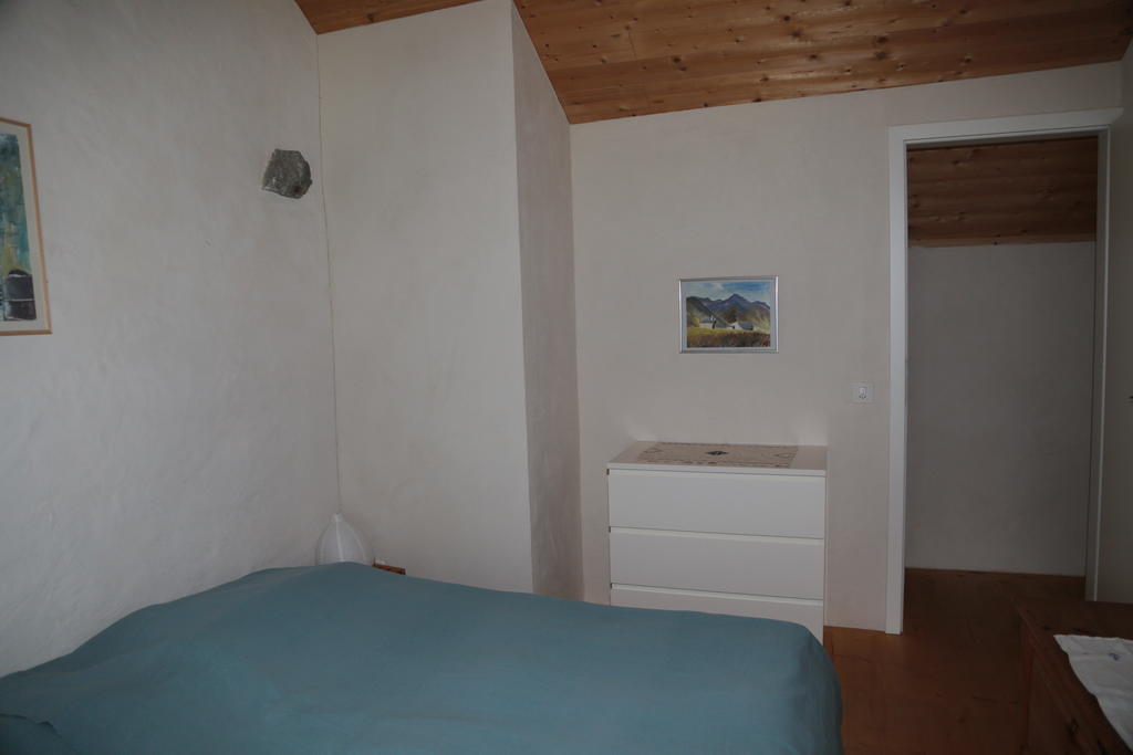 Casa Flora Διαμέρισμα Verdabbio Δωμάτιο φωτογραφία